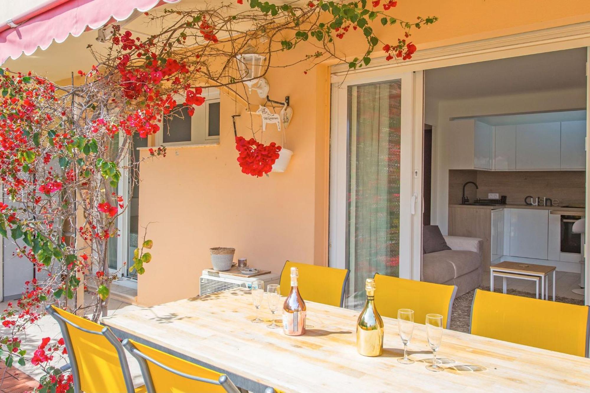 Appartement Carnoles Pres Des Plages Roquebrune-Cap-Martin Exterior photo